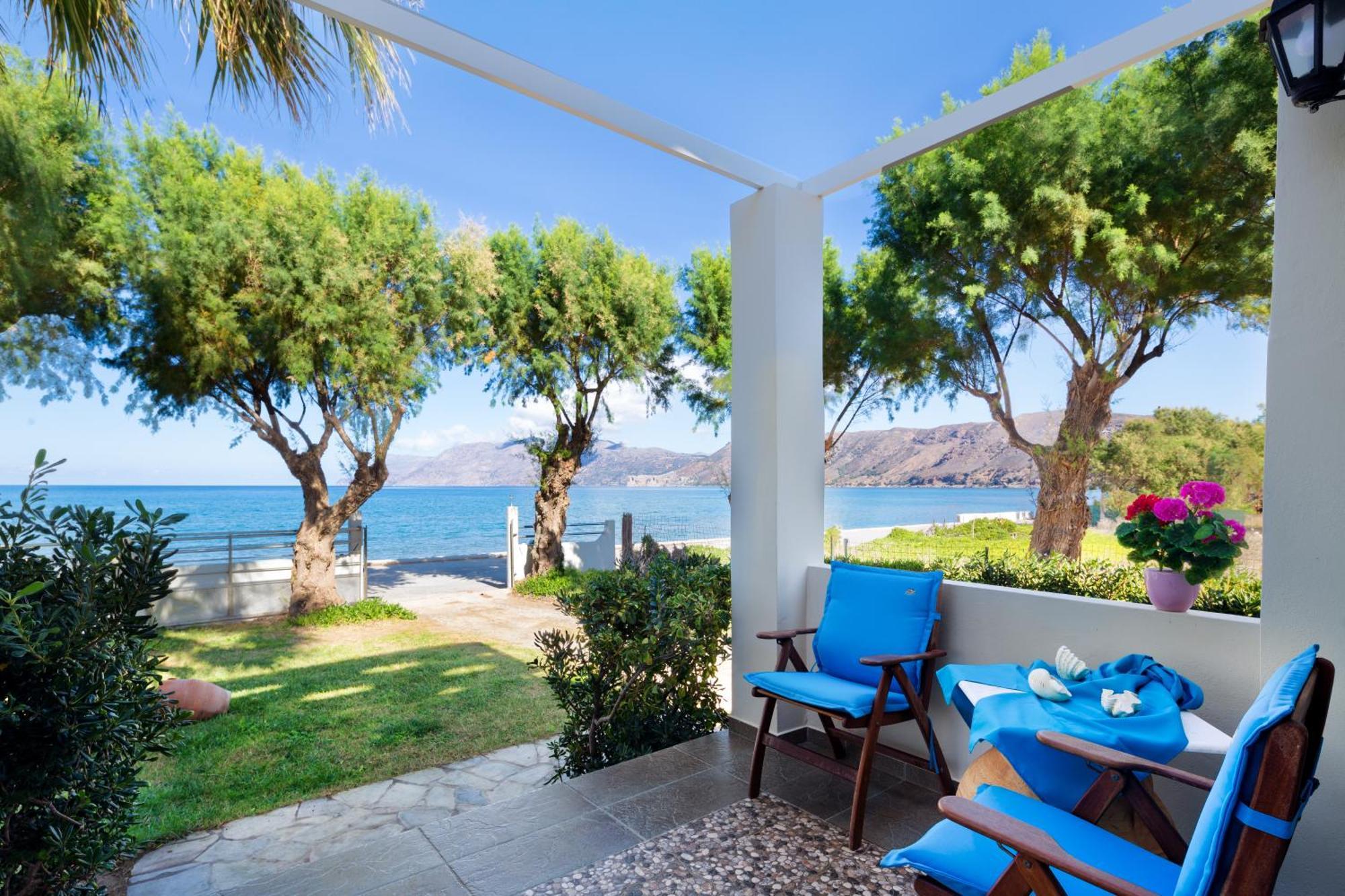 Big Blue Exclusive Beachfront Villa Kíssamos Extérieur photo